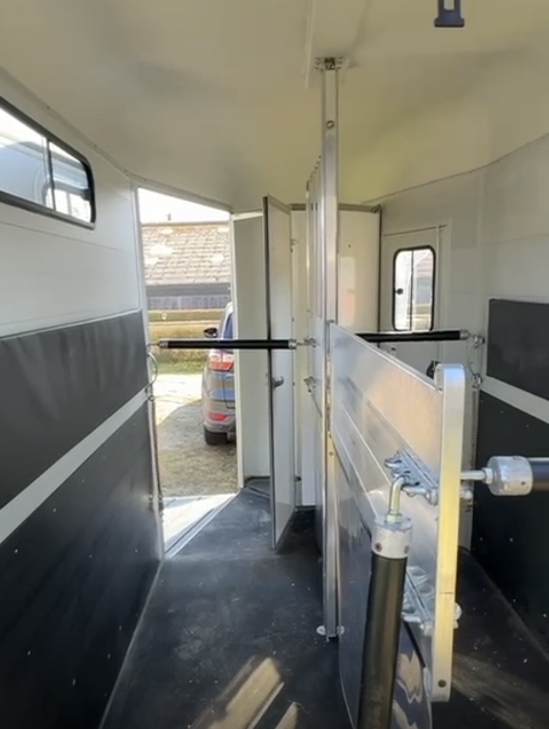 Product gallery image