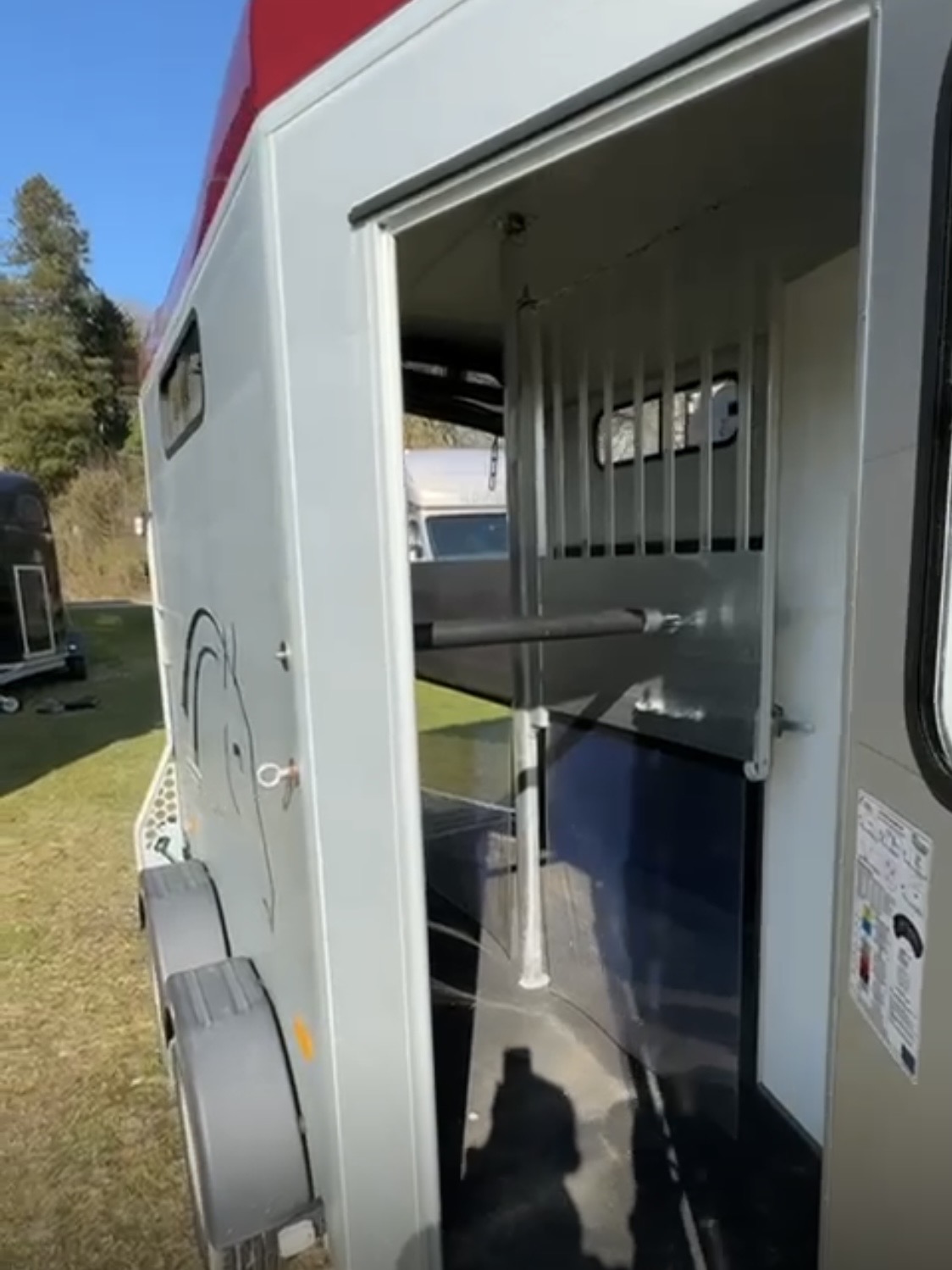 Product gallery image