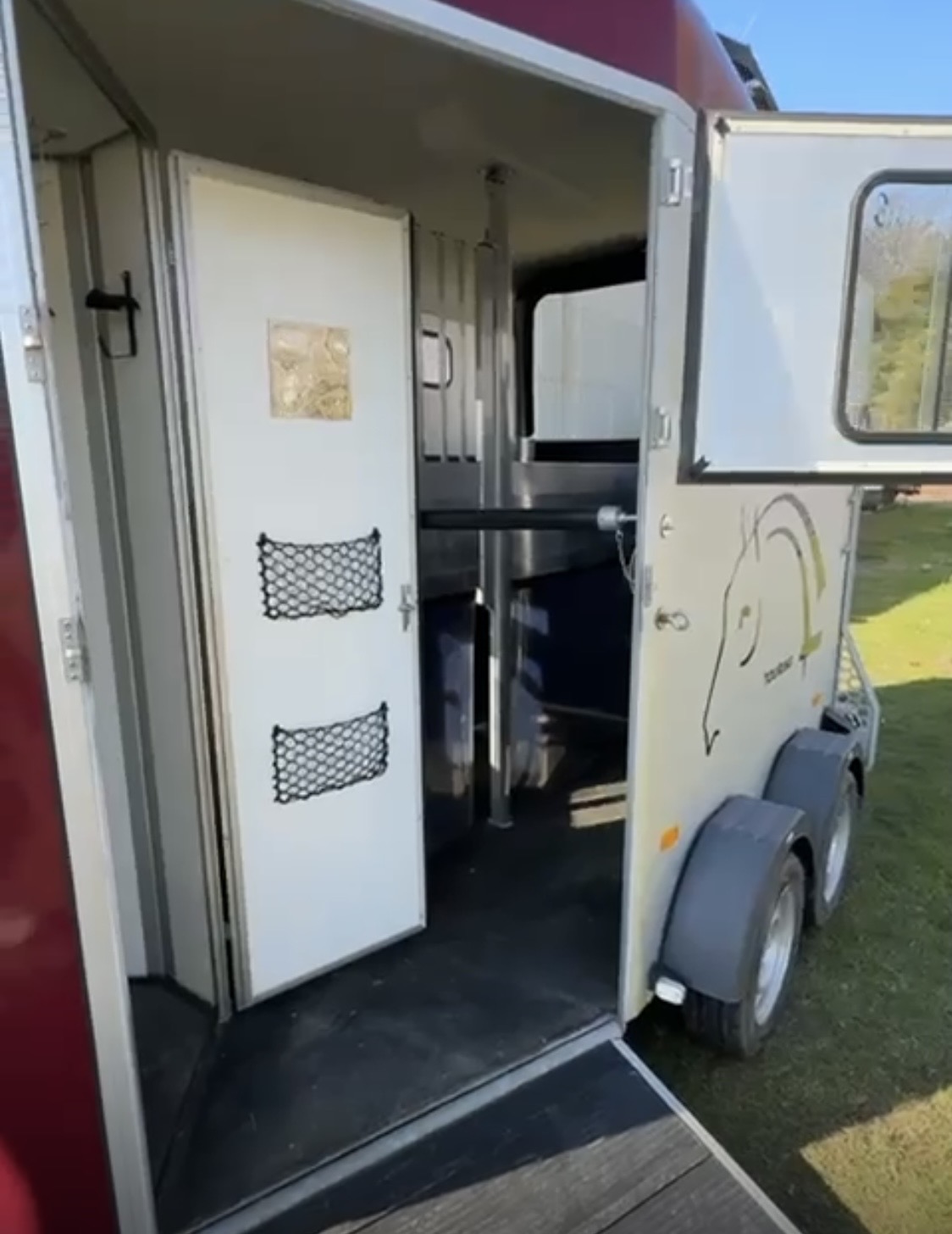 Product gallery image